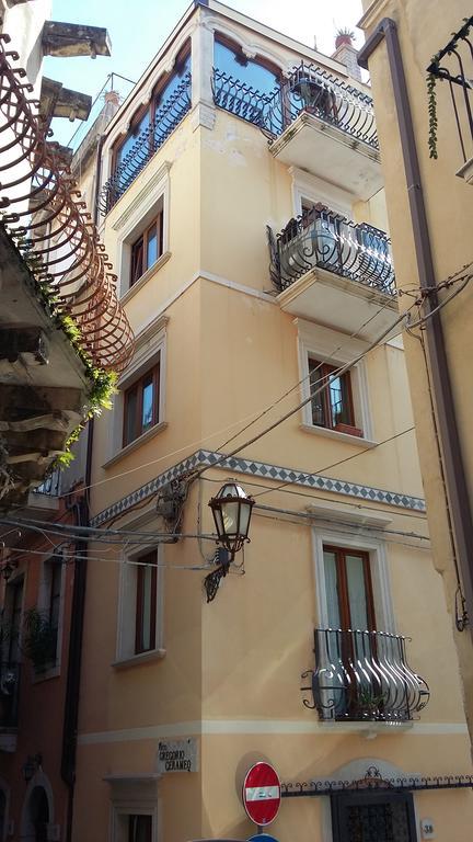 Taormina Rainbow House Leilighet Eksteriør bilde